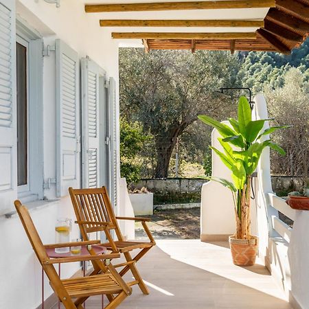 M&M Villa Vourvourou Exterior photo