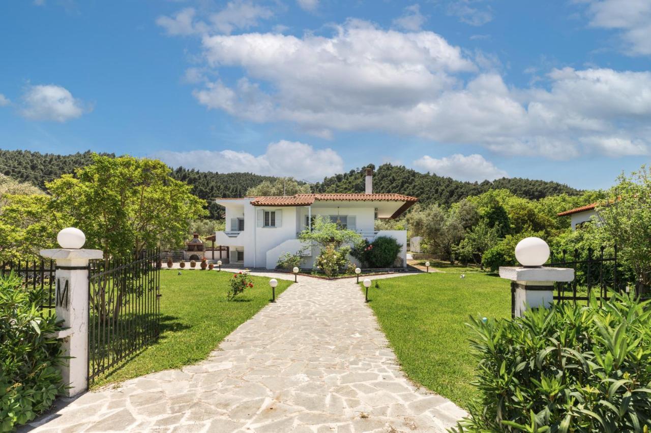 M&M Villa Vourvourou Exterior photo